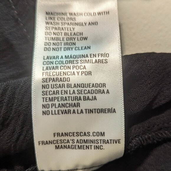 NWT Miami for Francesca's Black Off-Shoulder Crop Top in Medium - Picture 12 of 16